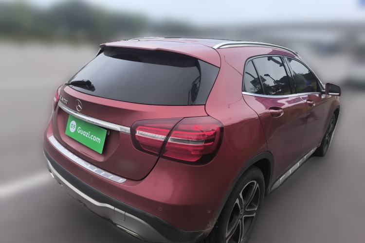 Used Mercedes-Benz GLA 2018 GLA 200 Fashion Model Rear Right 45 Deg