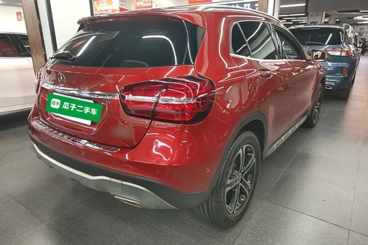 Used Mercedes-Benz GLA 2018 GLA 200 Fashion Model Rear Right 45 Deg