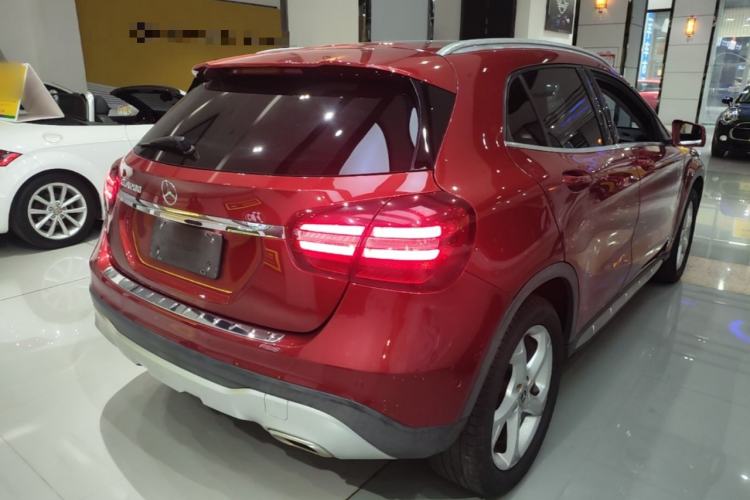 Used Mercedes-Benz GLA 2018 GLA 200 Sport Edition Rear Right 45 Deg