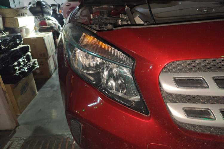 Used Mercedes-Benz GLA 2018 GLA 200 Sport Edition Right Front Headlight