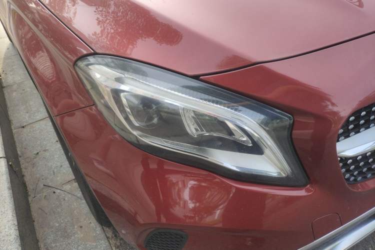 Used Mercedes-Benz GLA 2018 GLA 200 Fashion Model Right Front Headlight