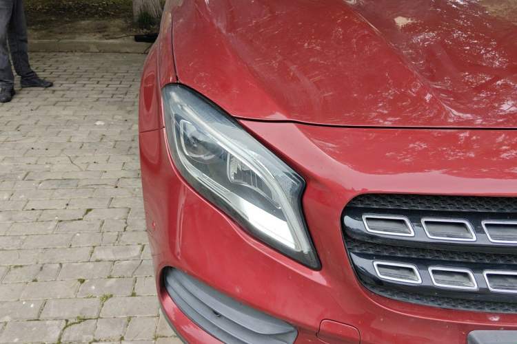 Used Mercedes-Benz GLA 2018 GLA 220 4MATIC Sport Edition Right Front Headlight