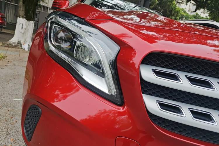 Used Mercedes-Benz GLA 2018 GLA 200 Fashion Model Right Front Headlight