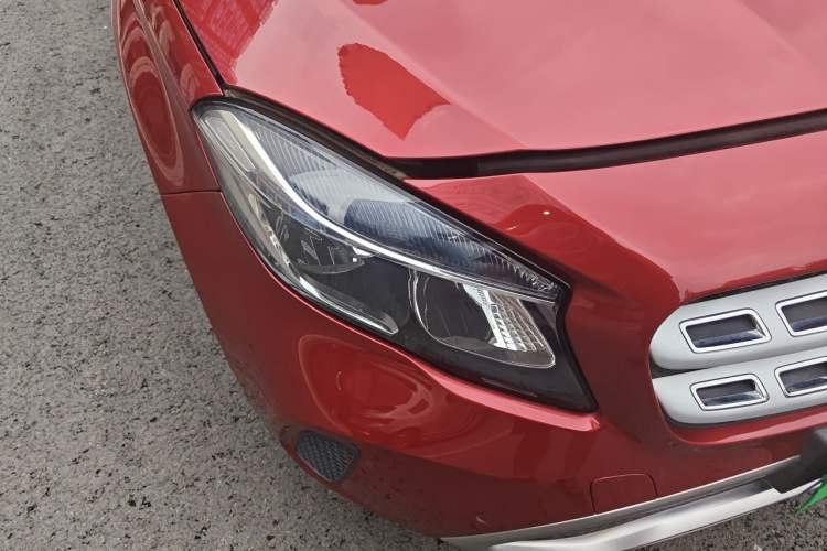 Used Mercedes-Benz GLA 2018 GLA 200 Sport Edition Right Front Headlight