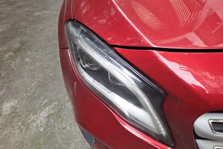 Used Mercedes-Benz GLA 2018 GLA 200 Sport Edition Right Front Headlight