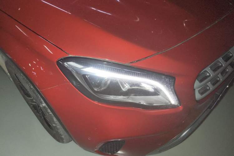 Used Mercedes-Benz GLA 2018 GLA 200 Fashion Model Right Front Headlight