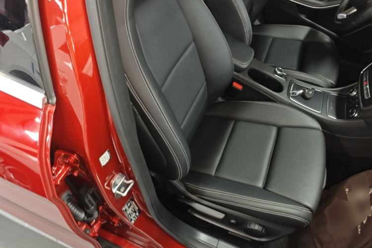 Used Mercedes-Benz GLA 2018 GLA 200 Fashion Model Right Front Seat