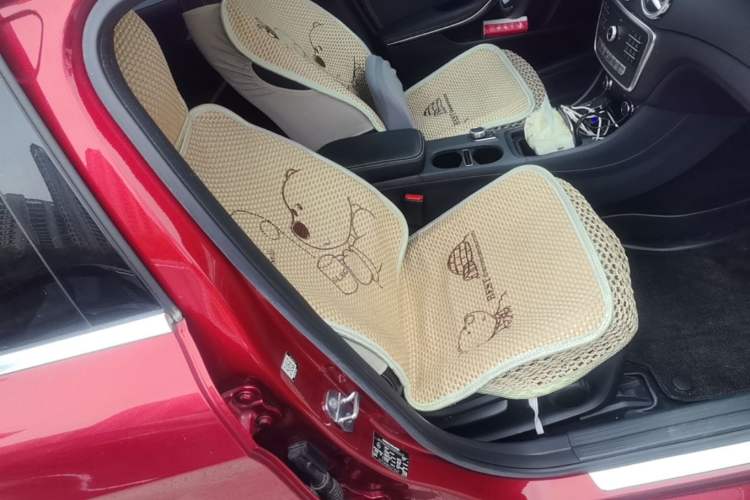 Used Mercedes-Benz GLA 2018 GLA 200 Fashion Model Right Front Seat