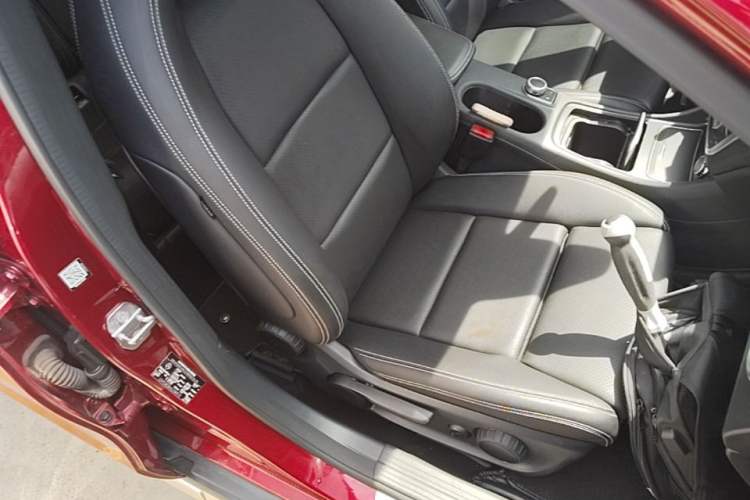 Used Mercedes-Benz GLA 2018 GLA 200 Fashion Model Right Front Seat