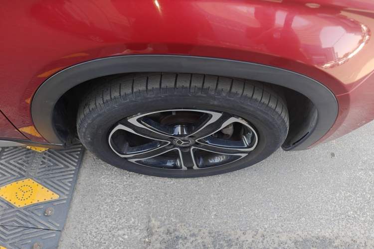 Used Mercedes-Benz GLA 2018 GLA 200 Fashion Model Right Front Wheel Hub
