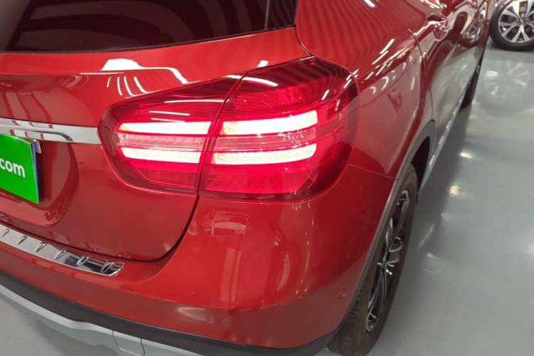 Used Mercedes-Benz GLA 2018 GLA 200 Fashion Model Right Rear Taillight
