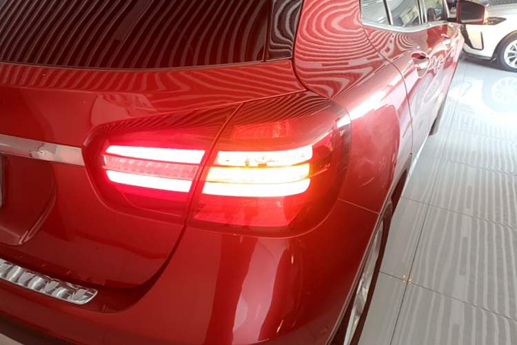 Used Mercedes-Benz GLA 2018 GLA 200 Sport Edition Right Rear Taillight