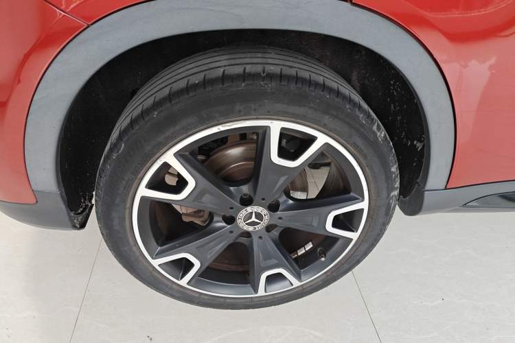 Used Mercedes-Benz GLA 2018 GLA 220 4MATIC Sport Edition Right Rear Wheel Hub