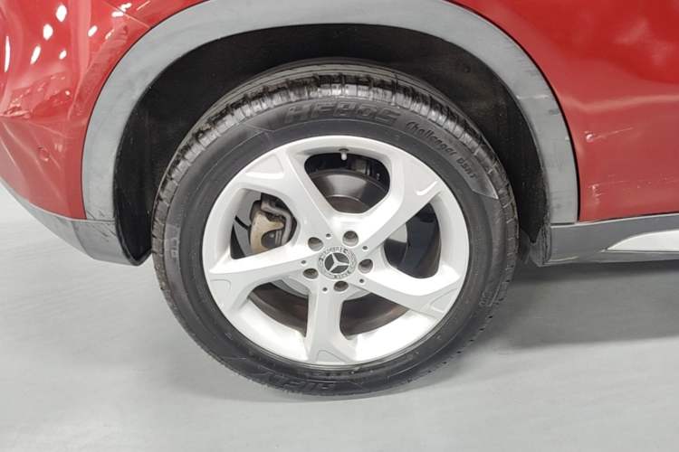 Used Mercedes-Benz GLA 2018 GLA 200 Sport Edition Right Rear Wheel Hub