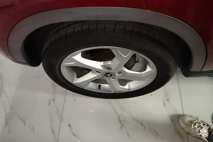 Used Mercedes-Benz GLA 2018 GLA 200 Sport Edition Right Rear Wheel Hub