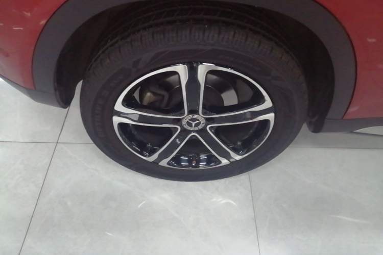 Used Mercedes-Benz GLA 2018 GLA 200 Fashion Model Right Rear Wheel Hub