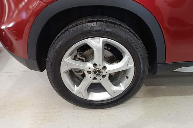 Used Mercedes-Benz GLA 2018 GLA 200 Sport Edition Right Rear Wheel Hub