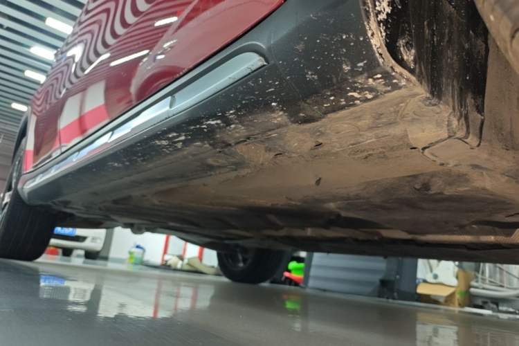 Used Mercedes-Benz GLA 2018 GLA 200 Fashion Model Right Side Sill