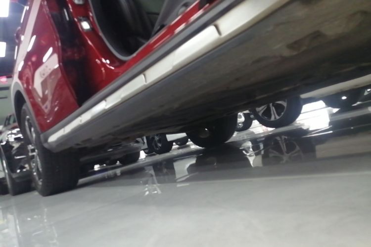 Used Mercedes-Benz GLA 2018 GLA 200 Fashion Model Right Side Sill