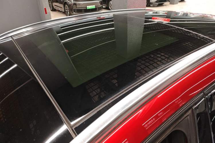 Used Mercedes-Benz GLA 2018 GLA 200 Fashion Model Roof