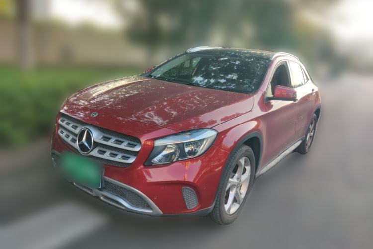 Używany Mercedes-Benz GLA 2018 GLA 200 Sport Edition Guazi used car, China used car export, Used car for sale, Used cars, Cheapest cars for sale