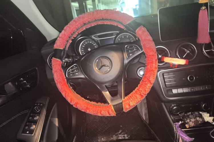 Used Mercedes-Benz GLA 2018 GLA 200 Fashion Model Steering Wheel