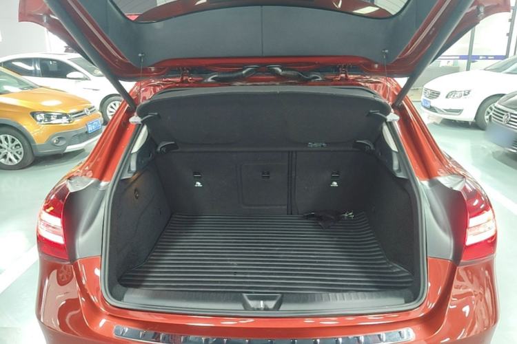 Used Mercedes-Benz GLA 2018 GLA 200 Sport Edition Trunk
