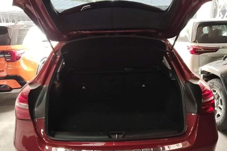 Used Mercedes-Benz GLA 2018 GLA 200 Sport Edition Trunk