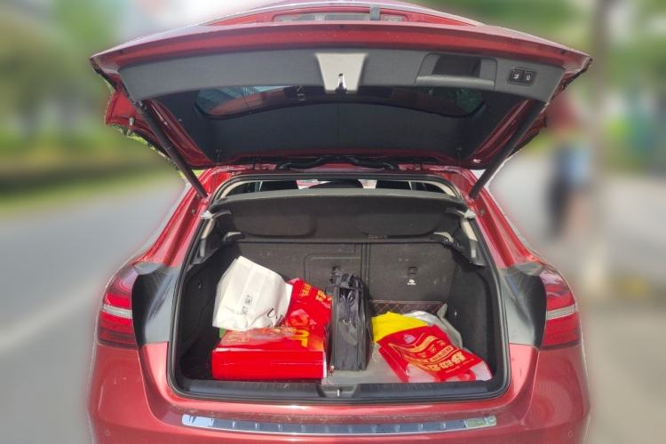 Used Mercedes-Benz GLA 2018 GLA 200 Fashion Model Trunk