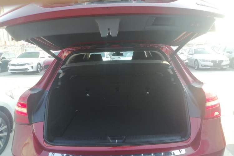 Used Mercedes-Benz GLA 2018 GLA 200 Fashion Model Trunk