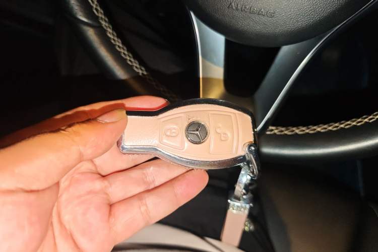 Used Mercedes-Benz GLA 2018 GLA 220 4MATIC Sport Edition Vehicle Key