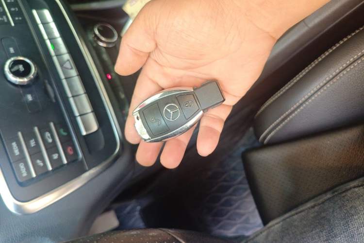 Used Mercedes-Benz GLA 2018 GLA 200 Fashion Model Vehicle Key