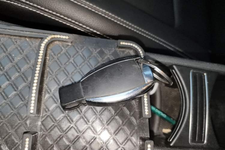 Used Mercedes-Benz GLA 2018 GLA 200 Fashion Model Vehicle Key