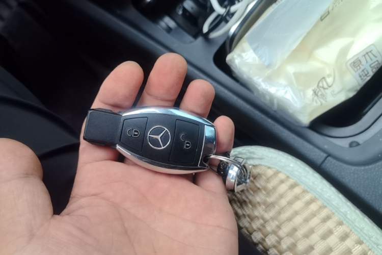 Used Mercedes-Benz GLA 2018 GLA 200 Fashion Model Vehicle Key