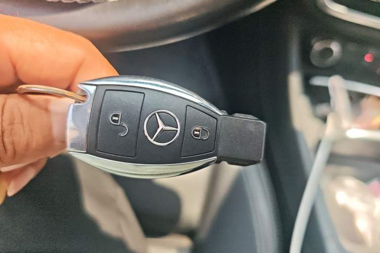 Used Mercedes-Benz GLA 2018 GLA 200 Fashion Model Vehicle Key