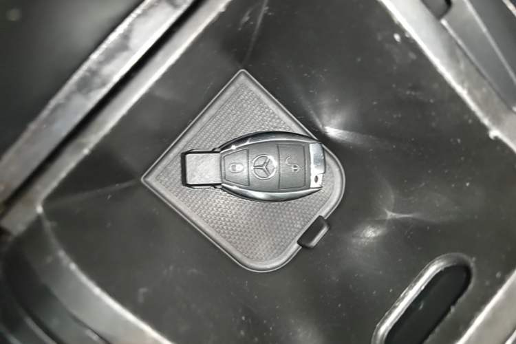 Used Mercedes-Benz GLA 2018 GLA 200 Fashion Model Vehicle Key