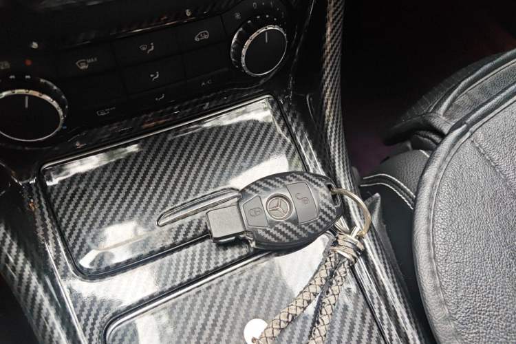 Used Mercedes-Benz GLA 2018 GLA 200 Fashion Model Vehicle Key