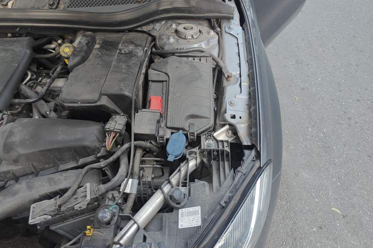 Used Mercedes-Benz GLA 2018 GLA 200 Sport Edition Engine Bay Left