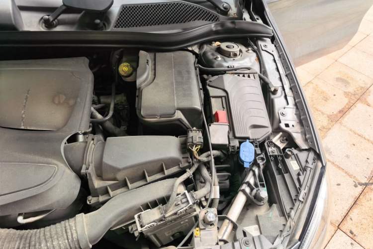 Used Mercedes-Benz GLA 2018 GLA 220 4MATIC Sport Edition Engine Bay Left