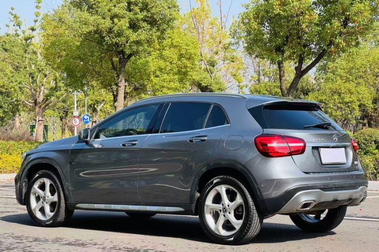 Used Mercedes-Benz GLA 2018 GLA 200 Sport Edition Exterior 4