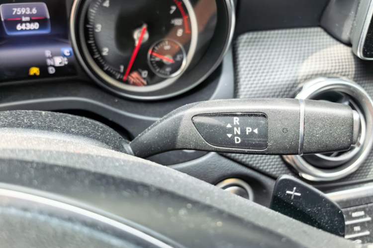 Used Mercedes-Benz GLA 2018 GLA 220 4MATIC Sport Edition Gear Lever