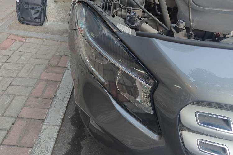Used Mercedes-Benz GLA 2018 GLA 200 Sport Edition Right Front Headlight