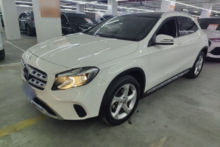 Used Mercedes-Benz GLA 2018 GLA 200 Sport Edition Guazi used car, China used car export, Used car for sale, Used Mercedes-Benz cars, Cheapest cars for sale