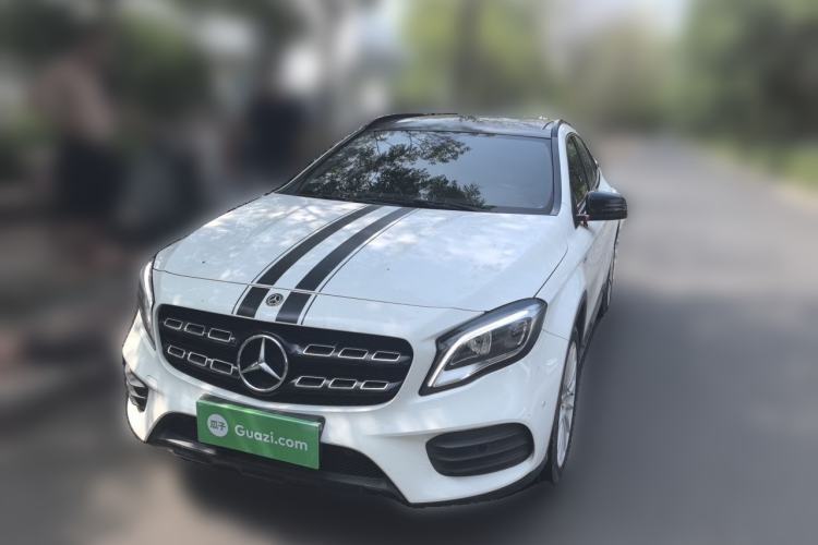 Used Mercedes-Benz GLA 2018 GLA 200 Polar Limited Edition Guazi used car, China used car export, Used car for sale, Used cars, Cheapest cars for sale