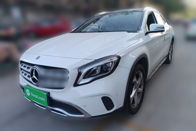 Used Mercedes-Benz GLA 2018 GLA 200 Sport Edition Guazi used car, China used car export, Used car for sale, Used cars, Cheapest cars for sale