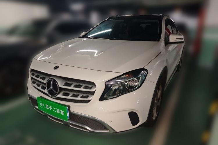 Used Mercedes-Benz GLA 2018 GLA 200 Sport Edition Guazi used car, China used car export, Used car for sale, Used  cars, Cheapest cars for sale