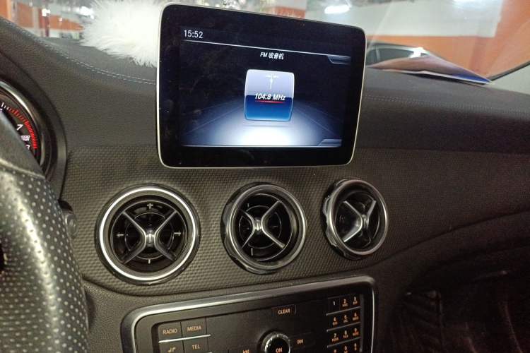 Used Mercedes-Benz GLA 2018 GLA 200 Fashion Model Audio And AC Panel