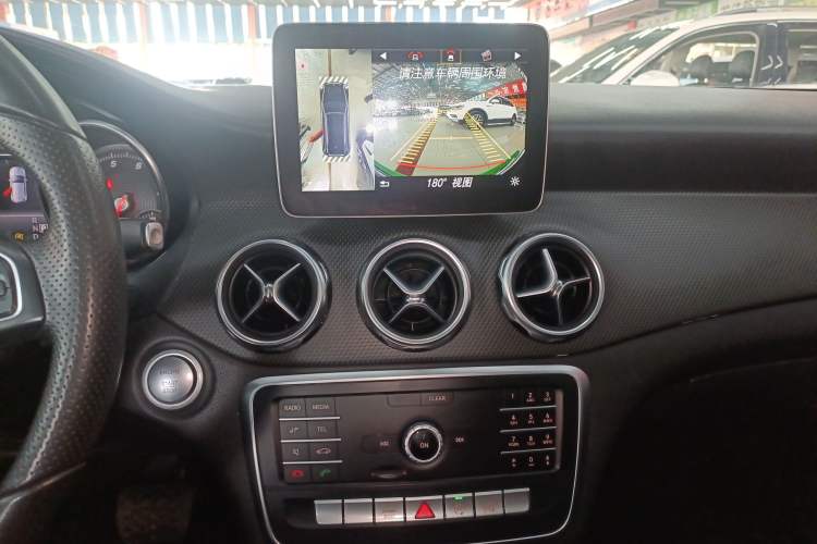 Used Mercedes-Benz GLA 2018 GLA 200 Sport Edition Audio And AC Panel