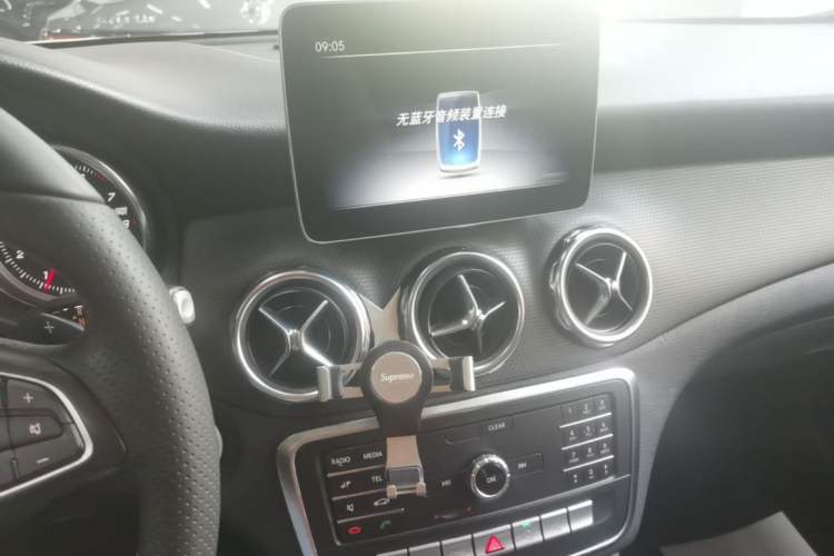 Used Mercedes-Benz GLA 2018 GLA 200 Sport Edition Audio And AC Panel