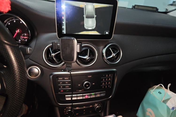 Used Mercedes-Benz GLA 2018 GLA 200 Fashion Model Audio And AC Panel